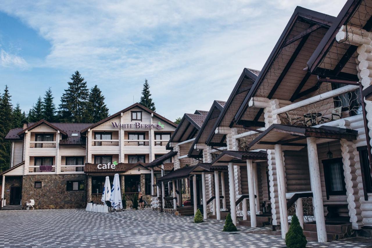 Whiteberry Hotel Bukovel Exterior photo